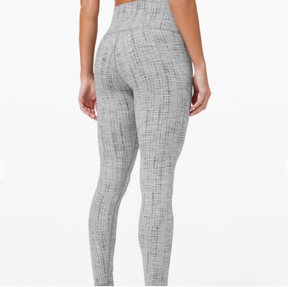 NWT Lululemon Wunder Under High-Rise Tight 25" - Picture 5 of 11